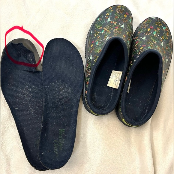 Western Chief Women's Waterproof Slip-On Garden Clog Navy Blue Size 9 - Picture 8 of 11